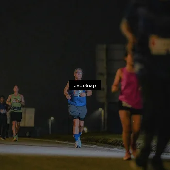 Runner Photo 7425049