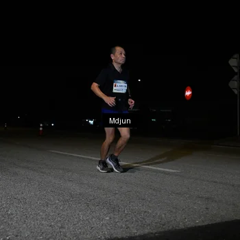 Runner Photo 7425057