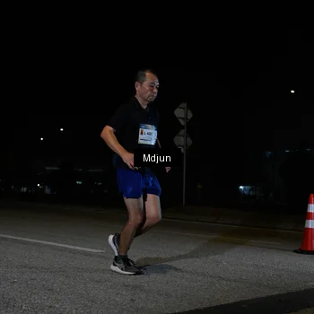 Runner Photo 7425074