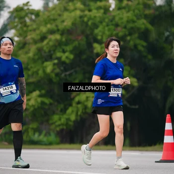 Runner Photo 7425075
