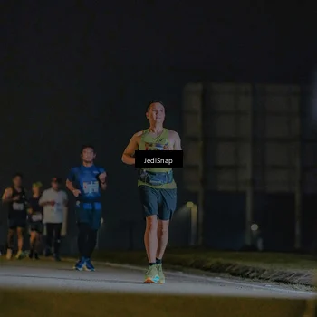 Runner Photo 7425088