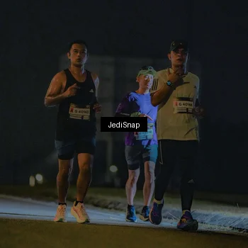 Runner Photo 7425262