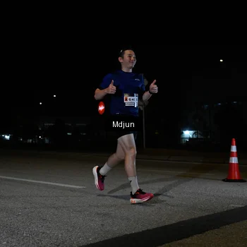 Runner Photo 7425263