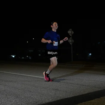 Runner Photo 7425269