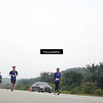 Runner Photo 7425285