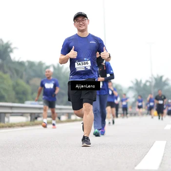 Runner Photo 7425297