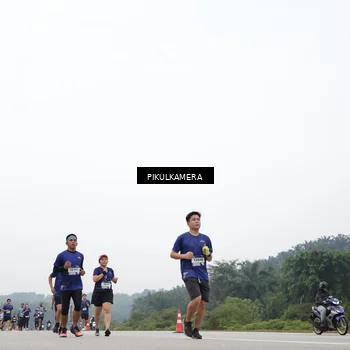Runner Photo 7425300