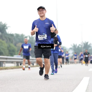 Runner Photo 7425302