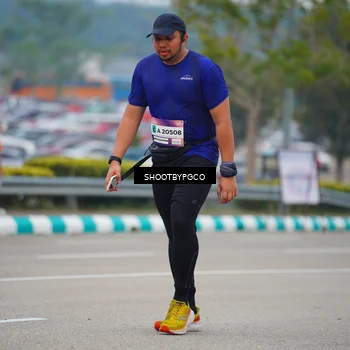 Runner Photo 7425325