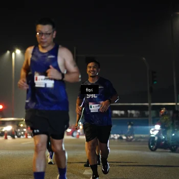 Runner Photo 7425464