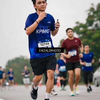 Runner Photo 7425484