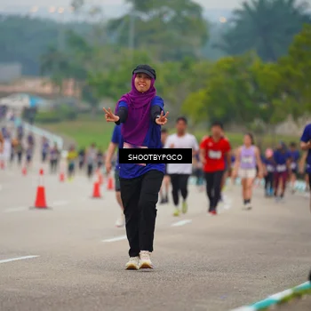 Runner Photo 7425496