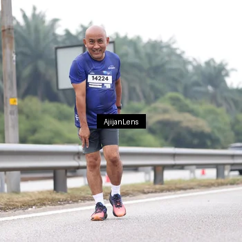 Runner Photo 7425678