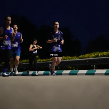 Runner Photo 7425681