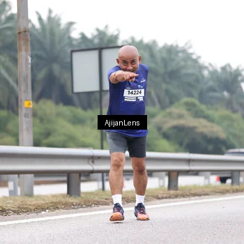 Runner Photo 7425687