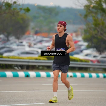 Runner Photo 7425690