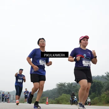 Runner Photo 7425699