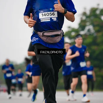 Runner Photo 7425701