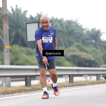 Runner Photo 7425705