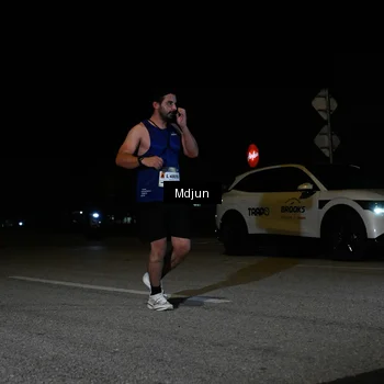Runner Photo 7425709