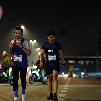 Runner Photo 7425711
