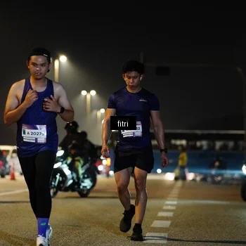 Runner Photo 7425718