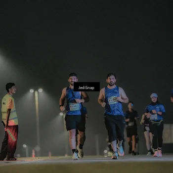 Runner Photo 7425824
