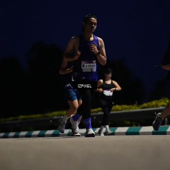 Runner Photo 7425825