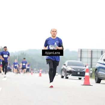 Runner Photo 7425832