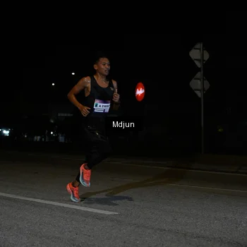 Runner Photo 7425837