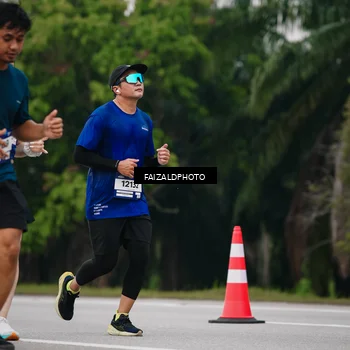 Runner Photo 7425841