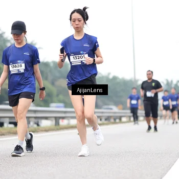 Runner Photo 7425847