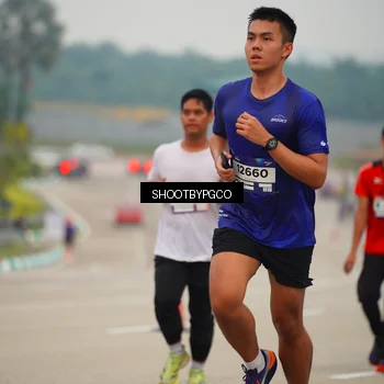 Runner Photo 7425856