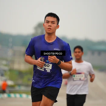 Runner Photo 7425872