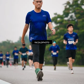 Runner Photo 7425880
