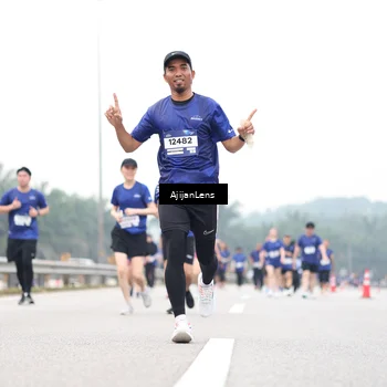 Runner Photo 7425926