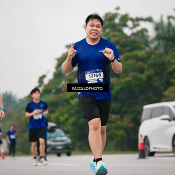 Runner Photo 7425938