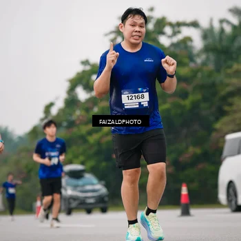 Runner Photo 7425939
