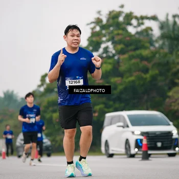 Runner Photo 7425962
