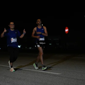 Runner Photo 7426003