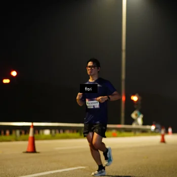Runner Photo 7426005