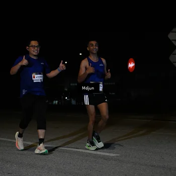Runner Photo 7426009
