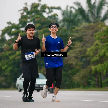 Runner Photo 7426014
