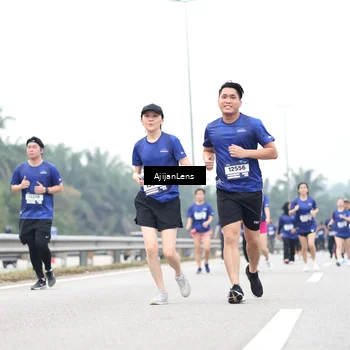 Runner Photo 7426019