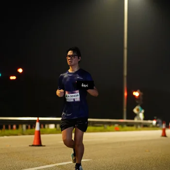 Runner Photo 7426023