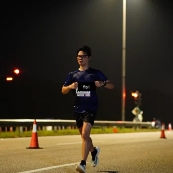 Runner Photo 7426035