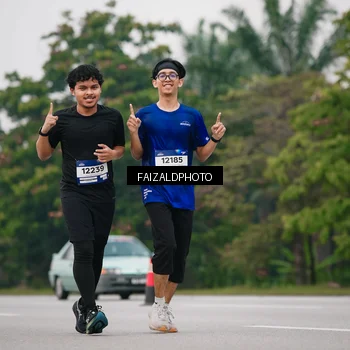 Runner Photo 7426036
