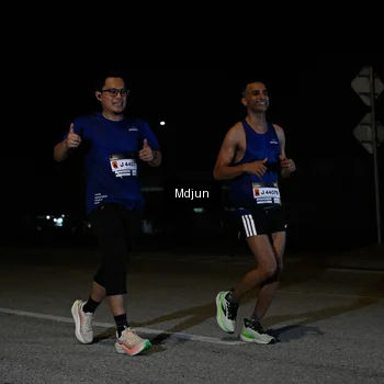 Runner Photo 7426043