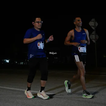 Runner Photo 7426066