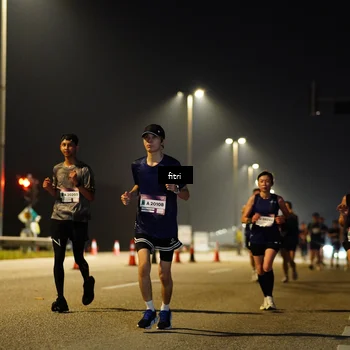 Runner Photo 7426068